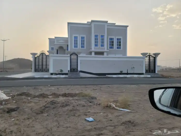 ديكورات بديل الحجر شبابيك وزويا وكرانيش لمسات خفيفه وجيده 4