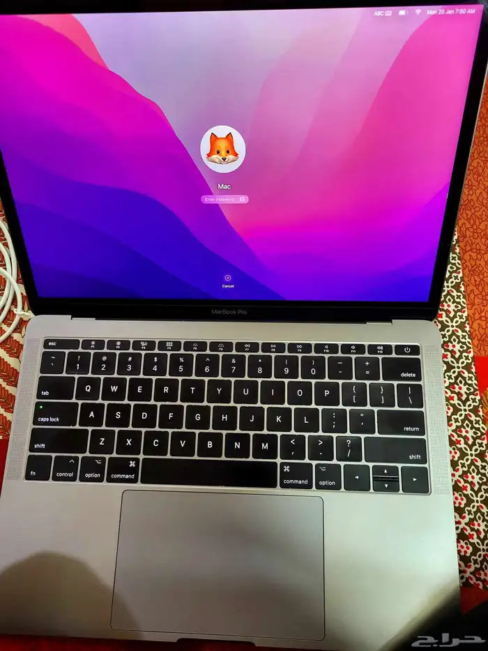 Apple MacBook Pro 2017 i5 16gb ram 512gb 5