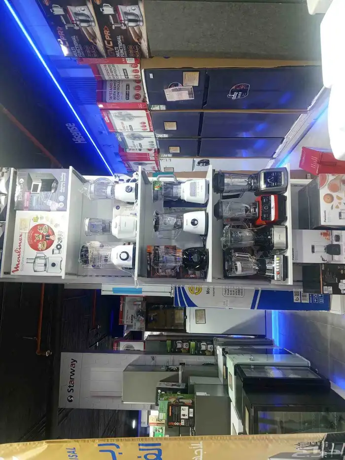 محل ربيع الفيصل اشوقيه وشارع عبدالله العباس 2