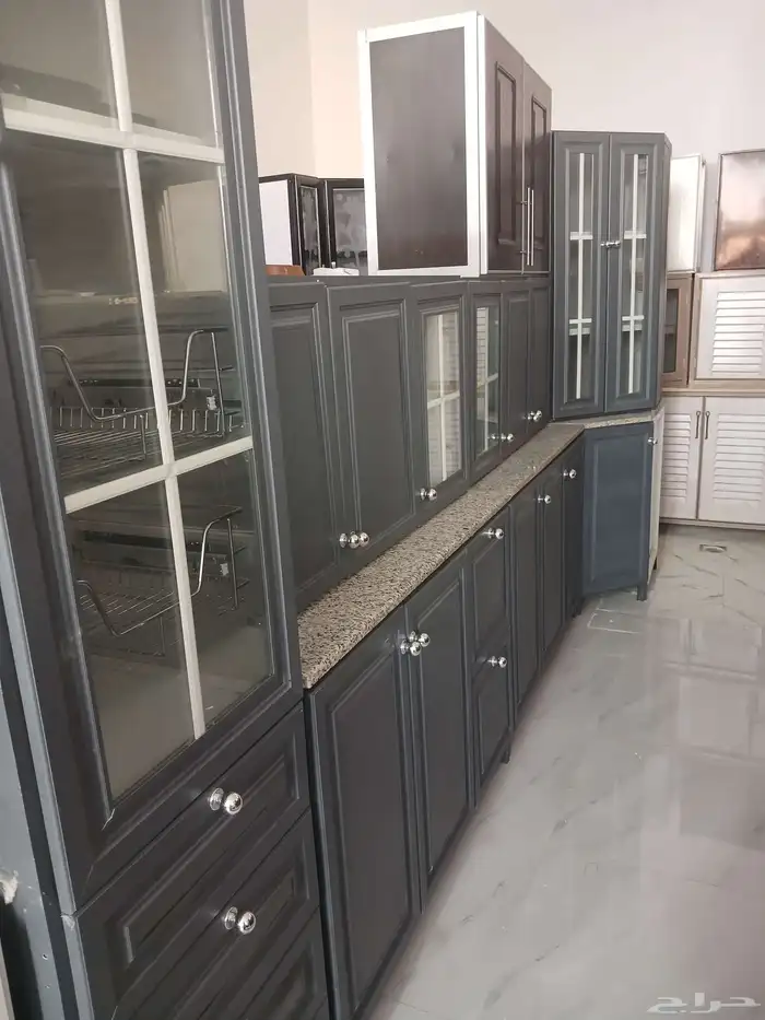 غرفة نوم ومطبخ مستعمل 1