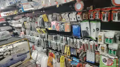 ابحث عن محل زينه للاجار او التقبيل في احد الاحياء هذي الصفا 0