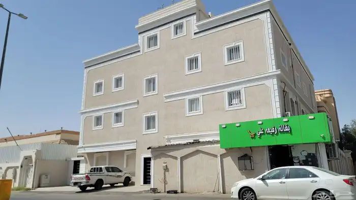 ديكورات بديل الحجر شبابيك وزويا وكرانيش لمسات خفيفه وجيده 2