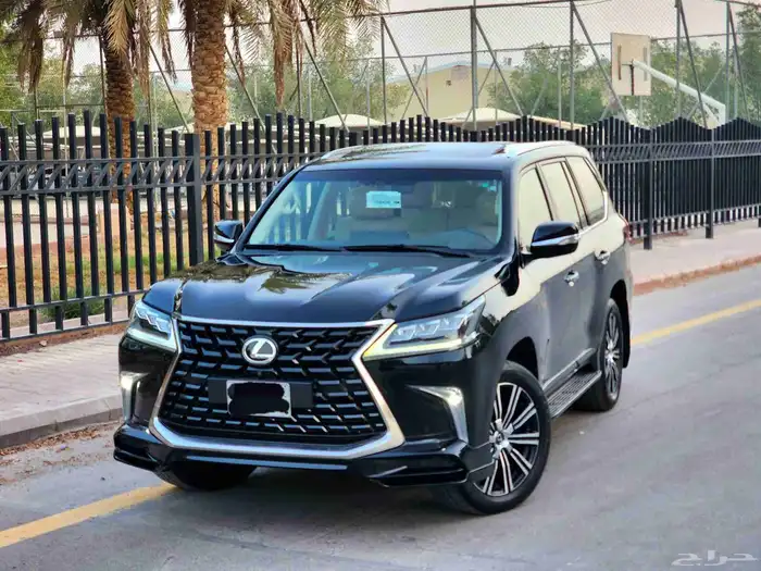 جيب لكزس LX 570 2021 ( فل كامل ) 3