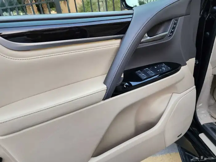 جيب لكزس LX 570 2021 ( فل كامل ) 19