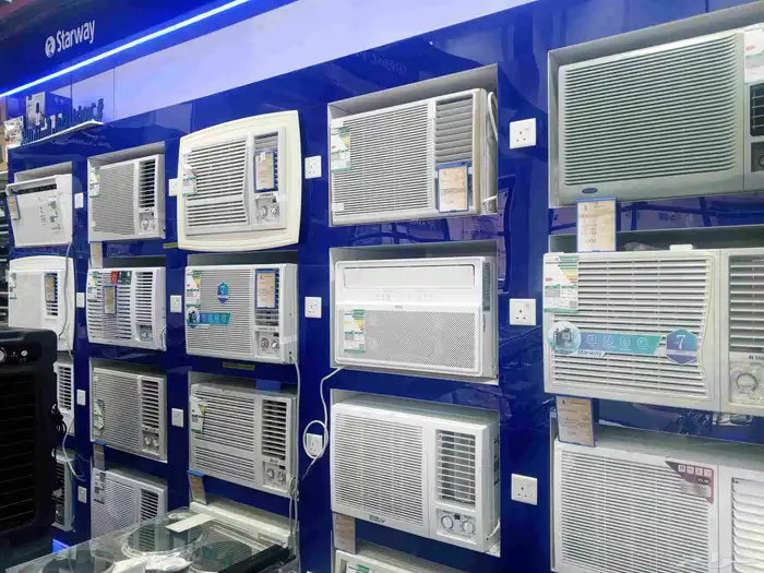 محل ربيع الفيصل اشوقيه وشارع عبدالله العباس 5