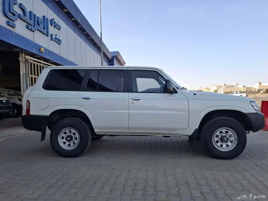 نيسان باترول 4 باب دبل موديل 2003 4