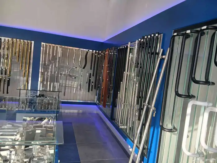 جميع انواع المسكات زجاج سكريت 12ملي 0