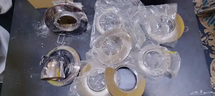 حزمة كاملة من أضواء LED للبيع أكثر من 100 قطعة 33
