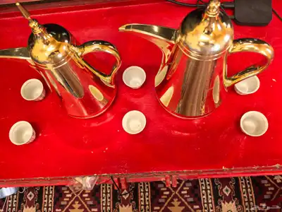 زمزميتين يابانيات اصليات خوات الجدد وعدد 6 فناجيل تراثية 5
