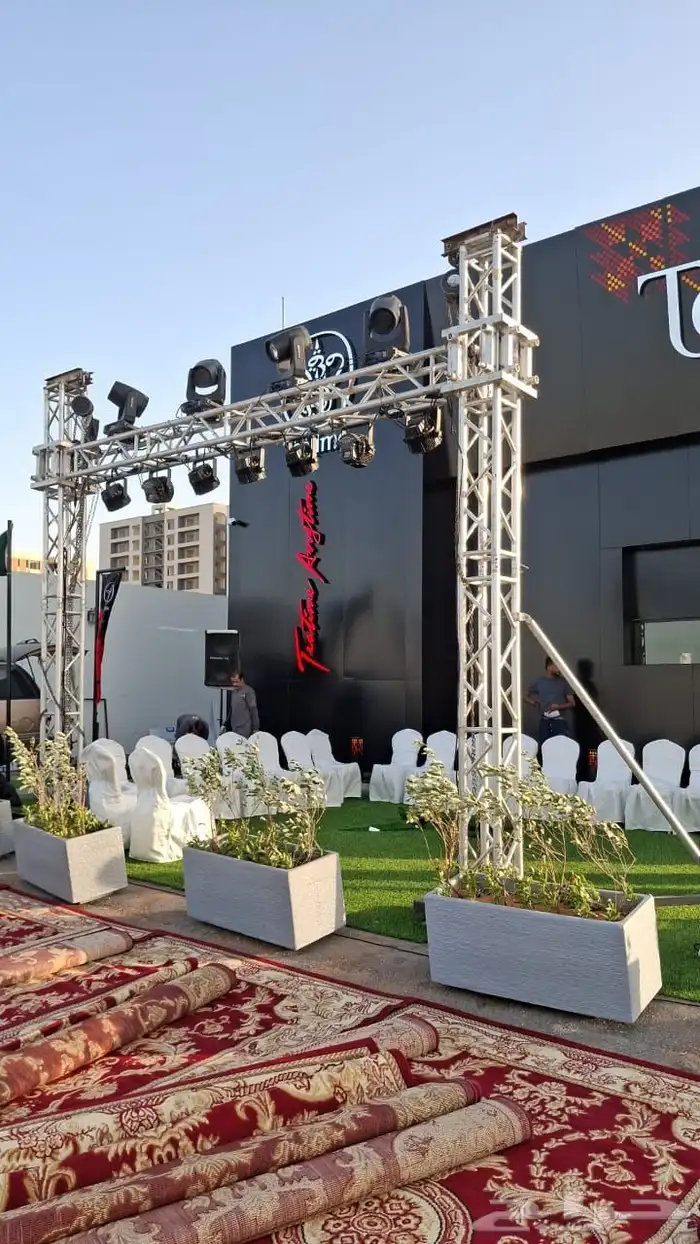 تأجير بوابة افتتاح محلات تأجير سيد كرال بلونات مسرح 0