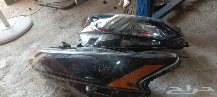 شمعات نيسان التيم2025 2022 1