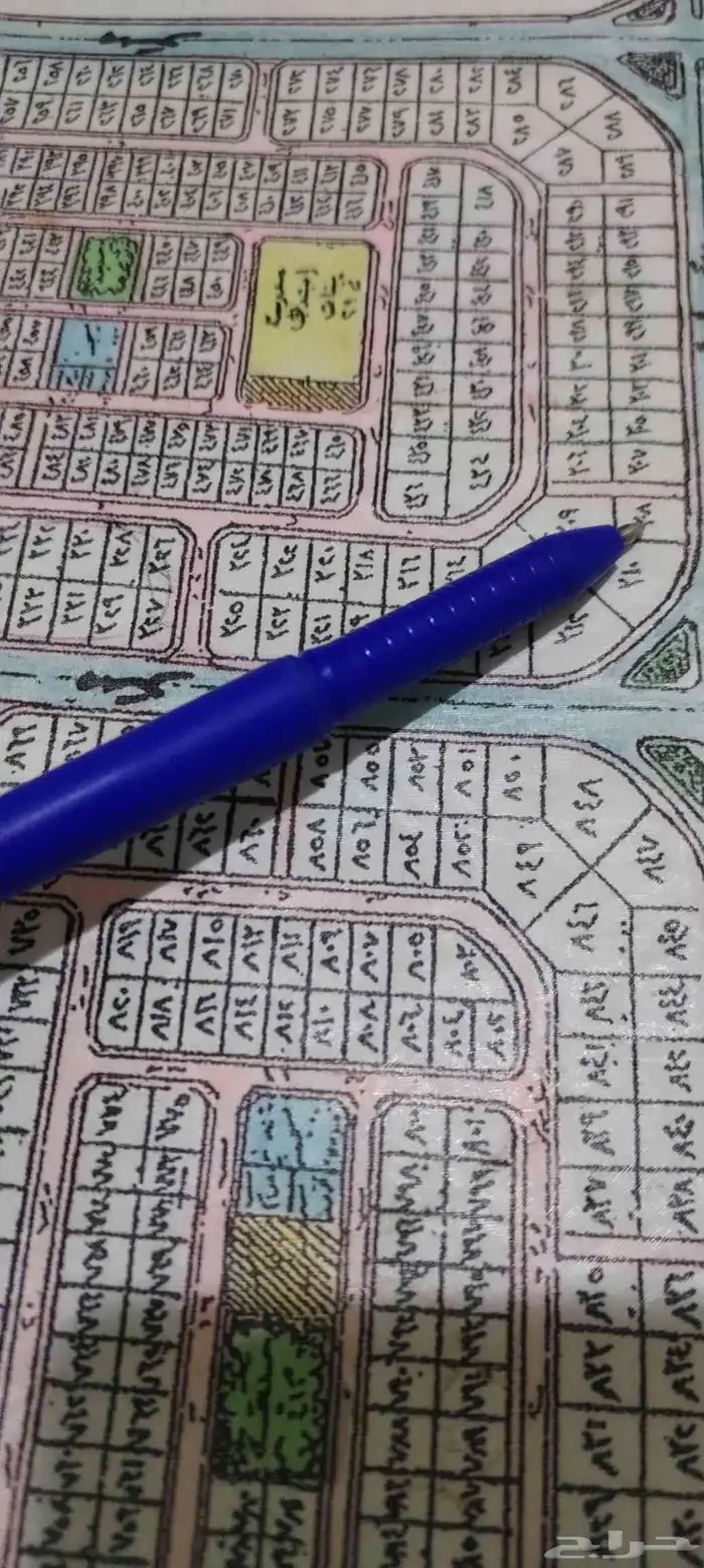للبيع نصف ارض بحي اللولو إيوان 115 2 شارع الأربعين الرئيس 0