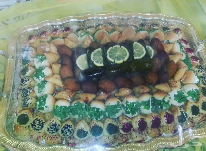 حلا وبوكسات وفواكه 1