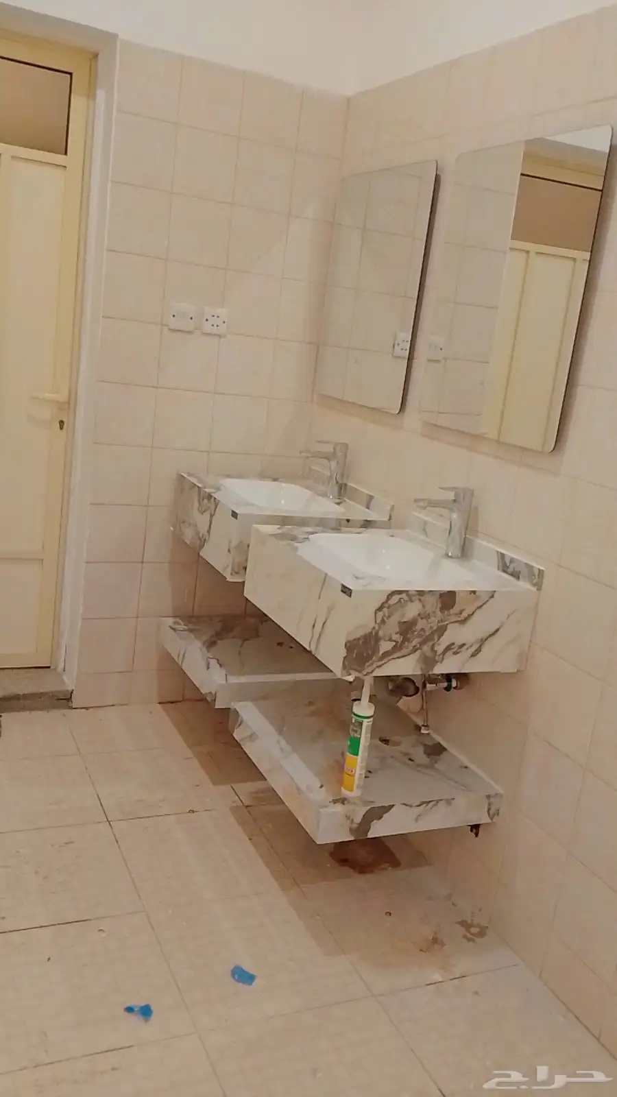 سباك كهربائي 0