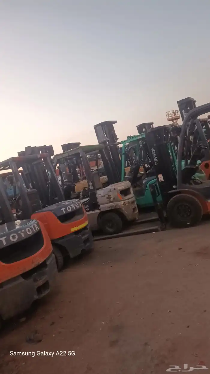 رافعات شوكيه كرينات ونش للايجار 1