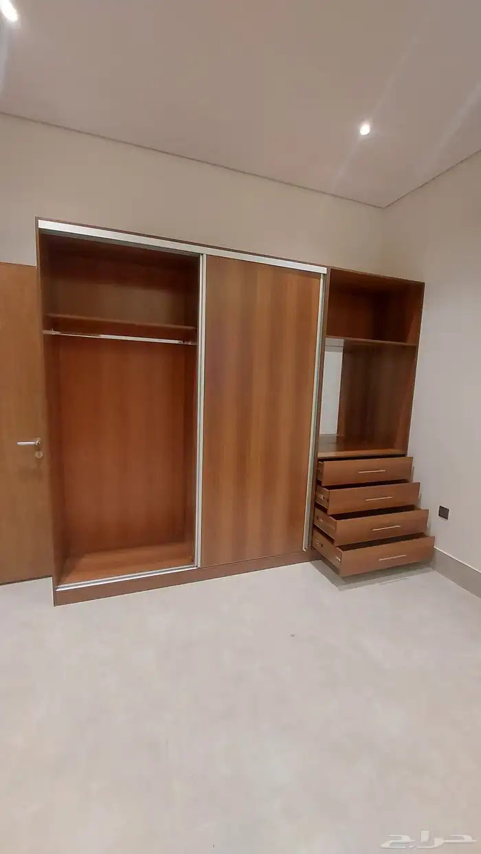 تفصيل دواليب وخزائن ملابس حسب الطلب كل أنحاء الرياض 0