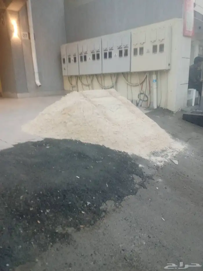 قلاب بطحاء اكياس واسمنت وبلك احمر طواب صغير جميع مواد البناء 1