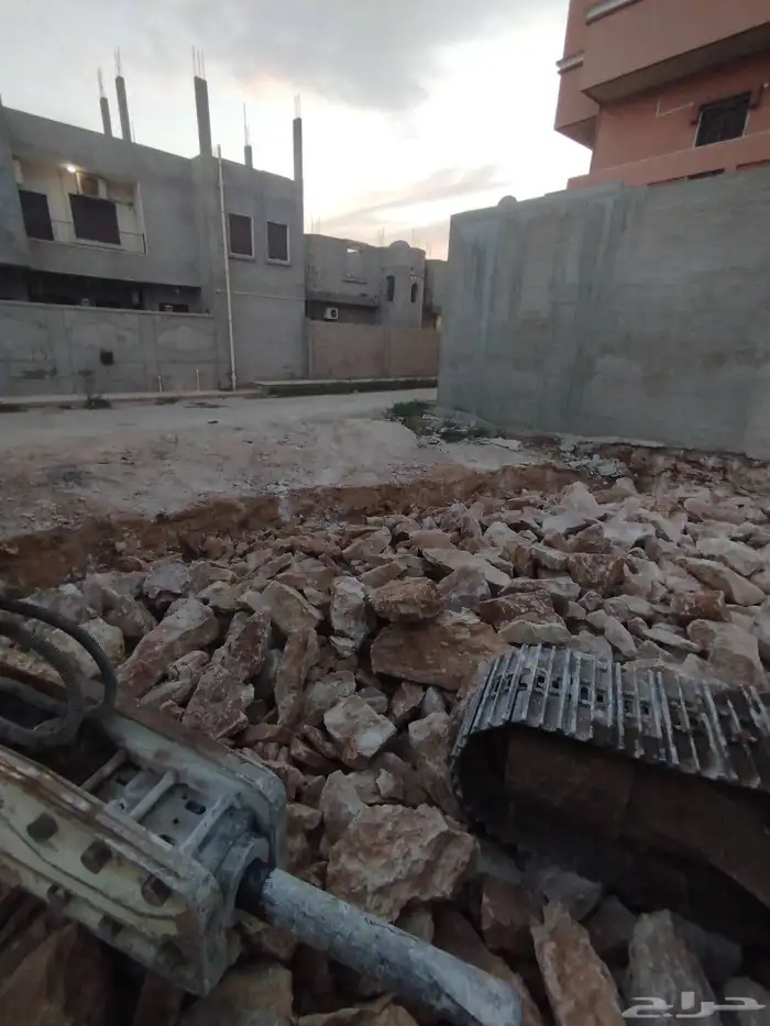 سائق بوكلين 1