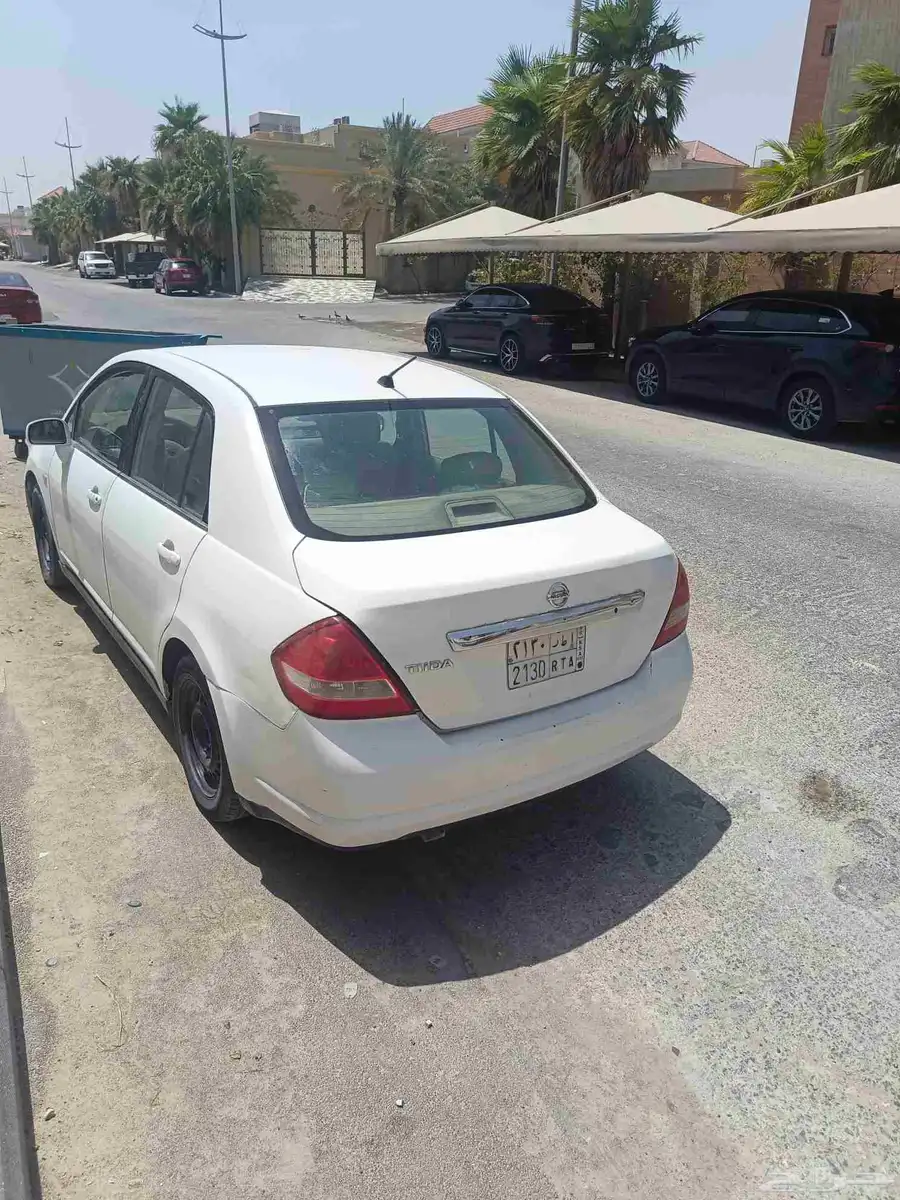 Nissan tida 2008 for sale good condition 14000 sar 0