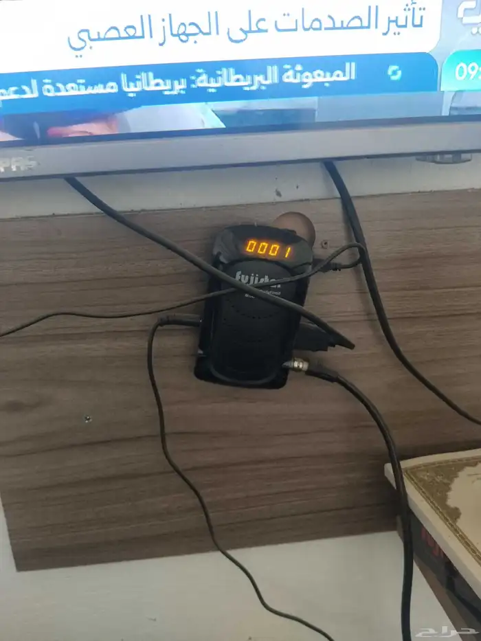 شاشة 32 بوصةفل hd واي فاي ريسرفر fujistar طبق 70سم كاميرا 1