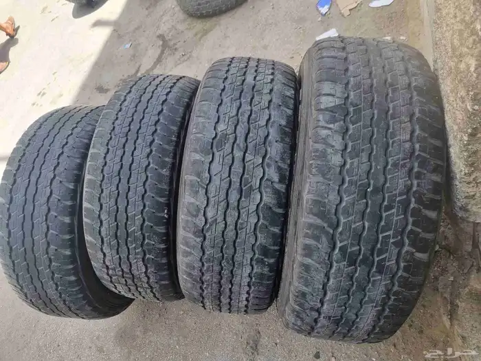 275 65 17 دنلوب الكفرات نص عمر 3