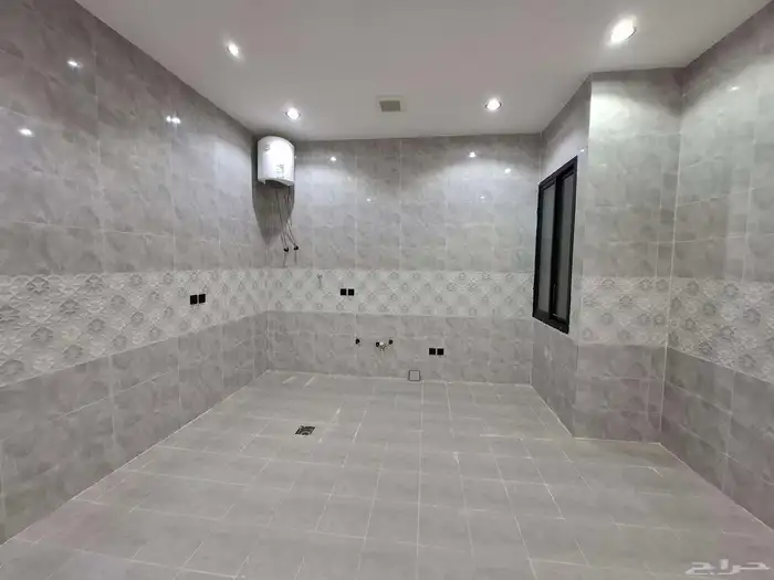دور ارضي بحي الغروب بصك مستقل 300 متر شغل شخصي 9