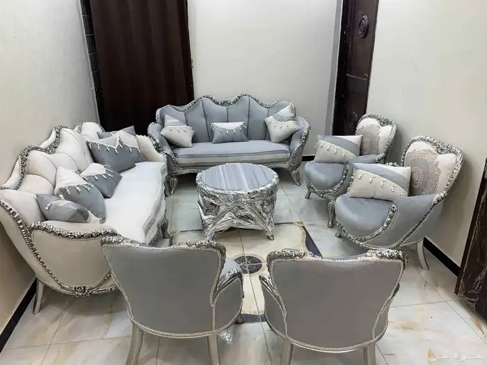 تنجيد كنب بأجود انواع الاسفنج وتفاصيل مجالس 6