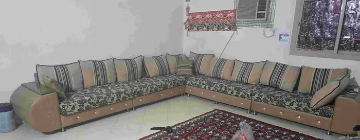 عدد 5 سرير للبيع خشب بالمرتبة  ثلاجة LG  مجلس 2