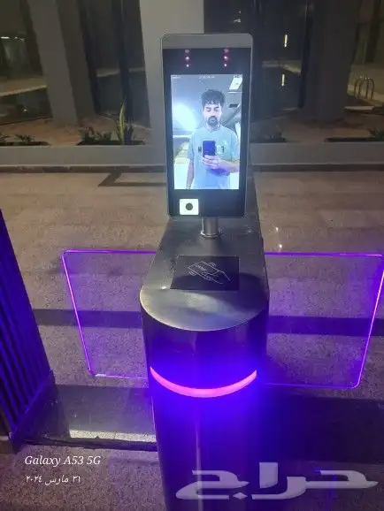 فني الكمرات 13