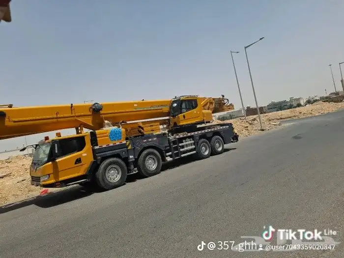 مخرج 17 6