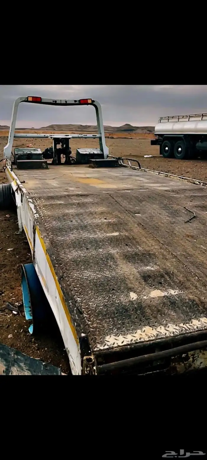 للبيع شد سطحة سيزو موديل 2002 معها دينمو سحب رامس امريكي ن 1