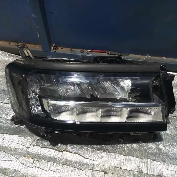 شمعه جيب لاندكروزر مديل 2024 0