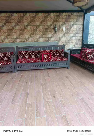 كراسي خشب 1
