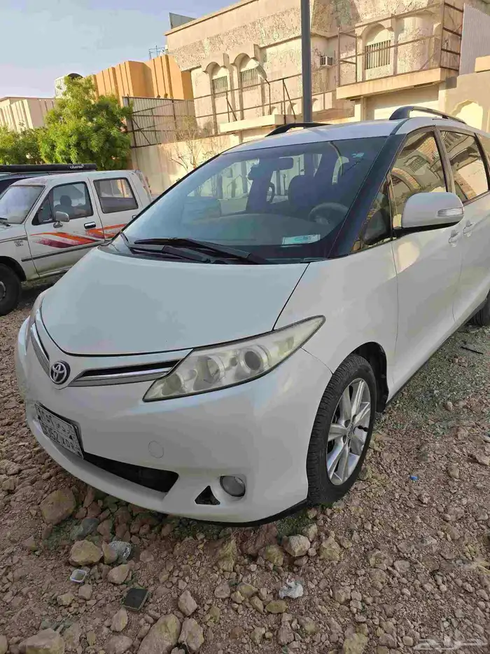 سيارة بريفيا 2010 3