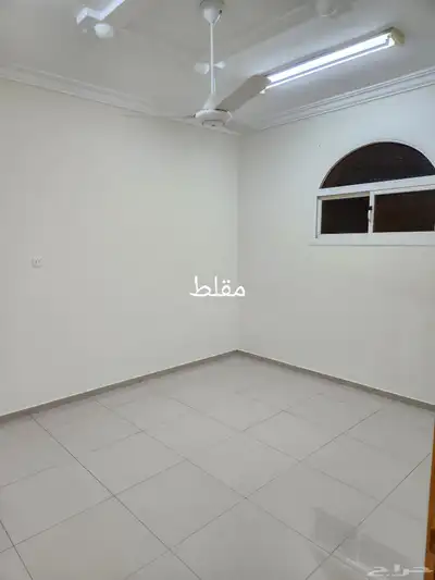 للإيجار ملحق 3 غرف وصاله مع سطح خاص بالمصيف 2 2