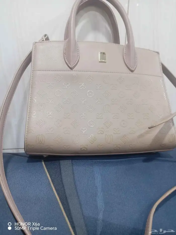 شنطه مستخدمه 1