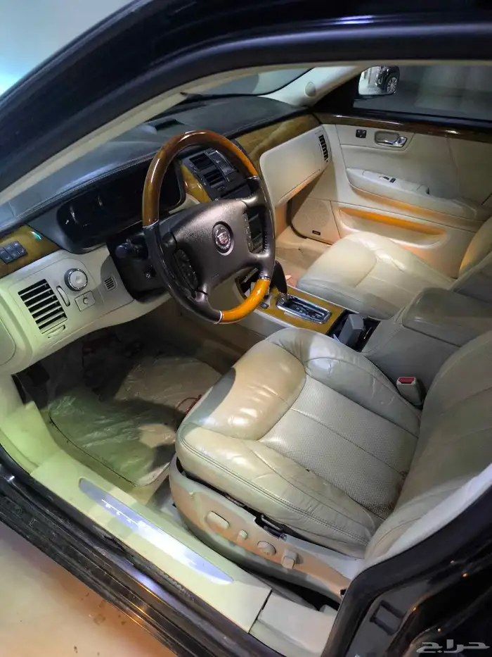 Cadillac DTS 2011 60 mile 6