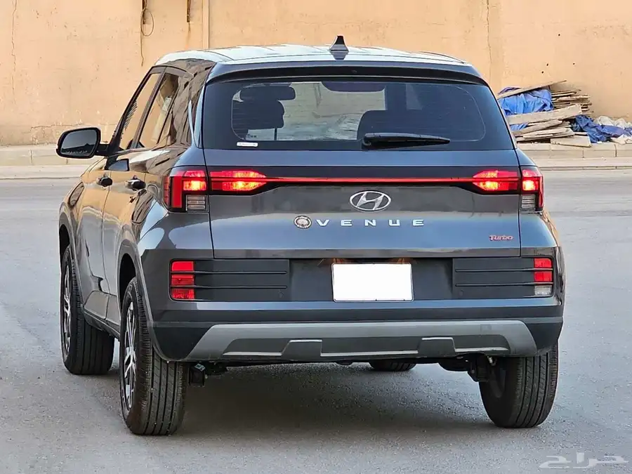 هيونداي فينيو 2024 27