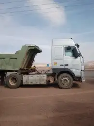 تريله للبيع مديل 2001 مكينه مفكوك الباقي ع الشرط كل شي جديد 1