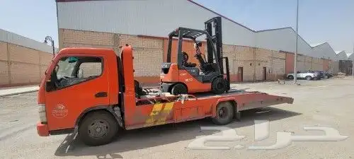 Forklift for monthly rent with driver رافعة شوكيه للايجار 4