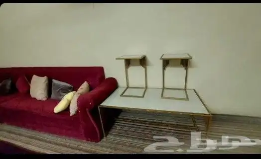 طاوله للبيع 0