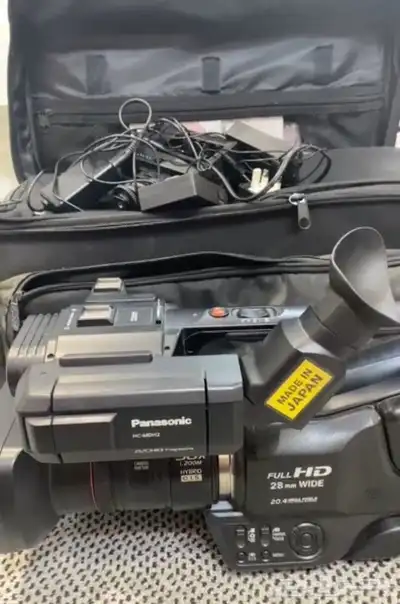 كاميرا panasonic استخدام شخصي ونظيفه عالسوم جميع تفاصيل واتس 0