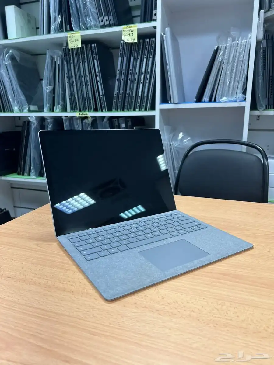 Microsoft Surface Laptop 4 Core i5  11th Gen 0