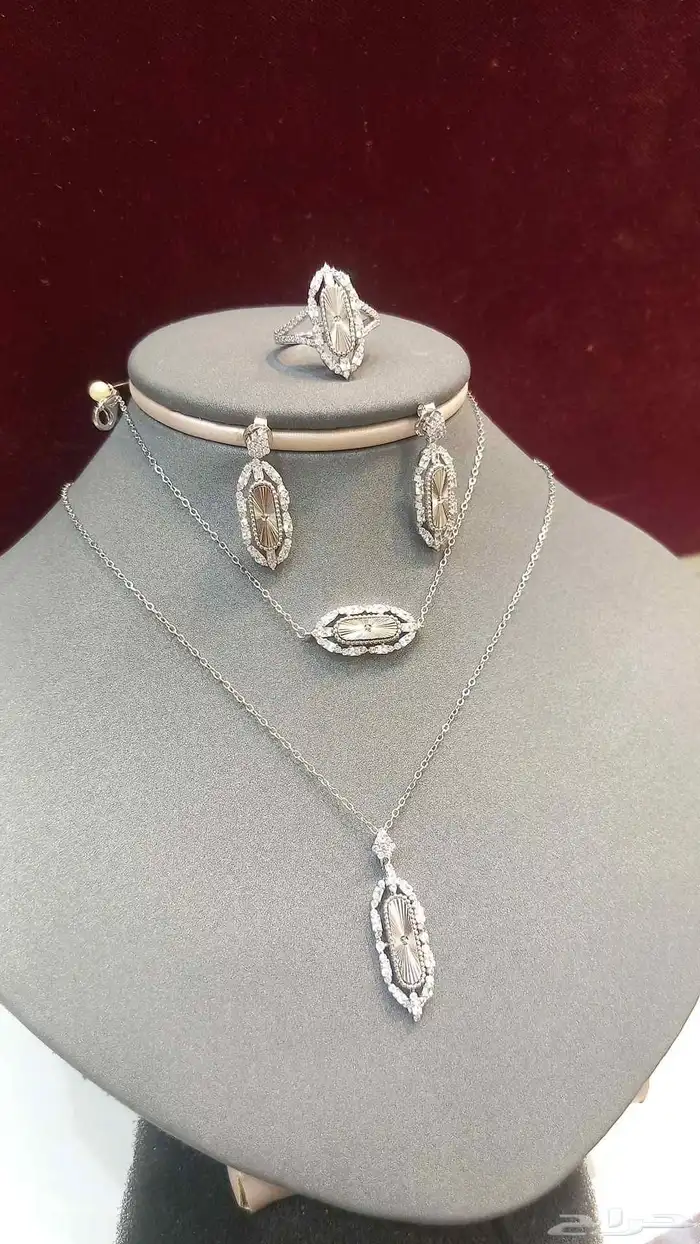 طقم فضه ملكي فاخر 1