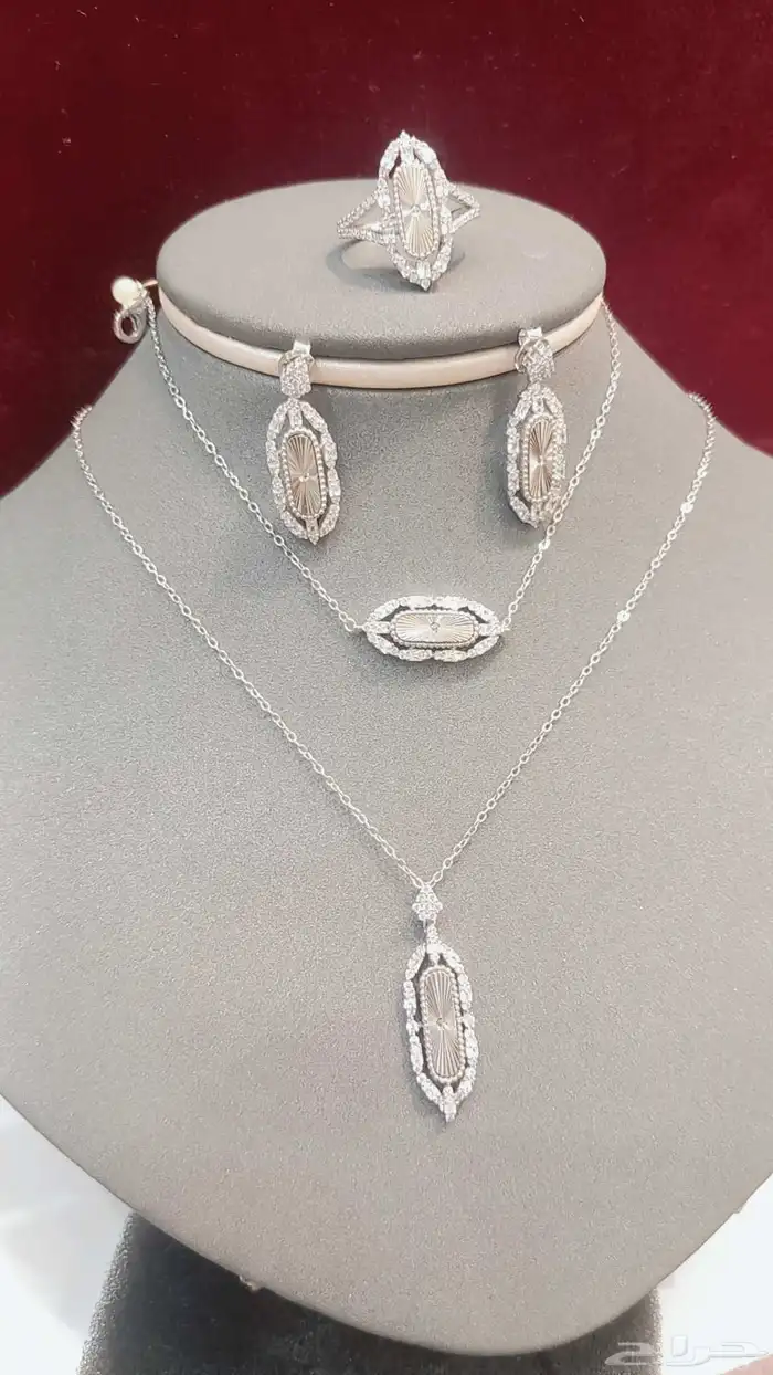 طقم فضه ملكي فاخر 2