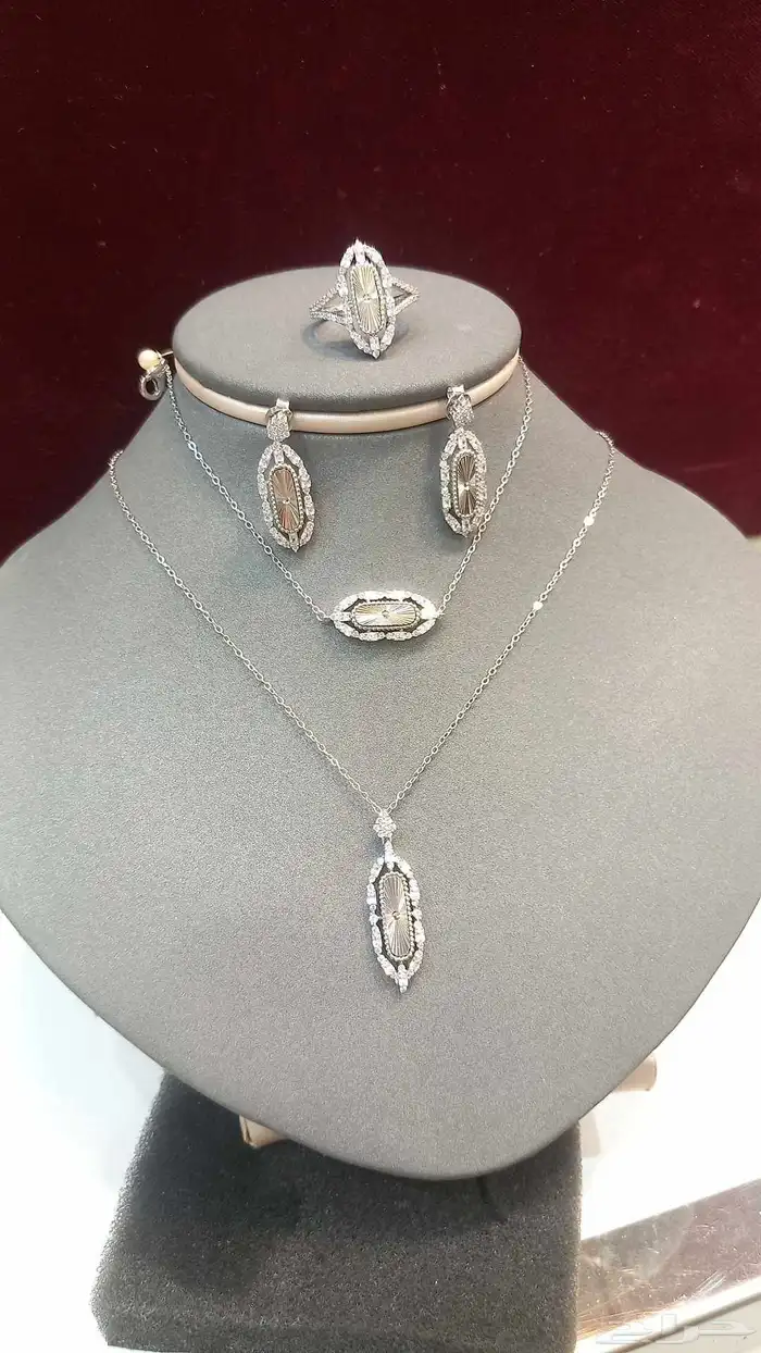 طقم فضه ملكي فاخر 3