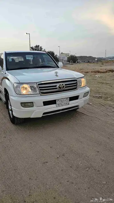 جيب لاندكروزر 2006 قير عادي نظيف جدا 2