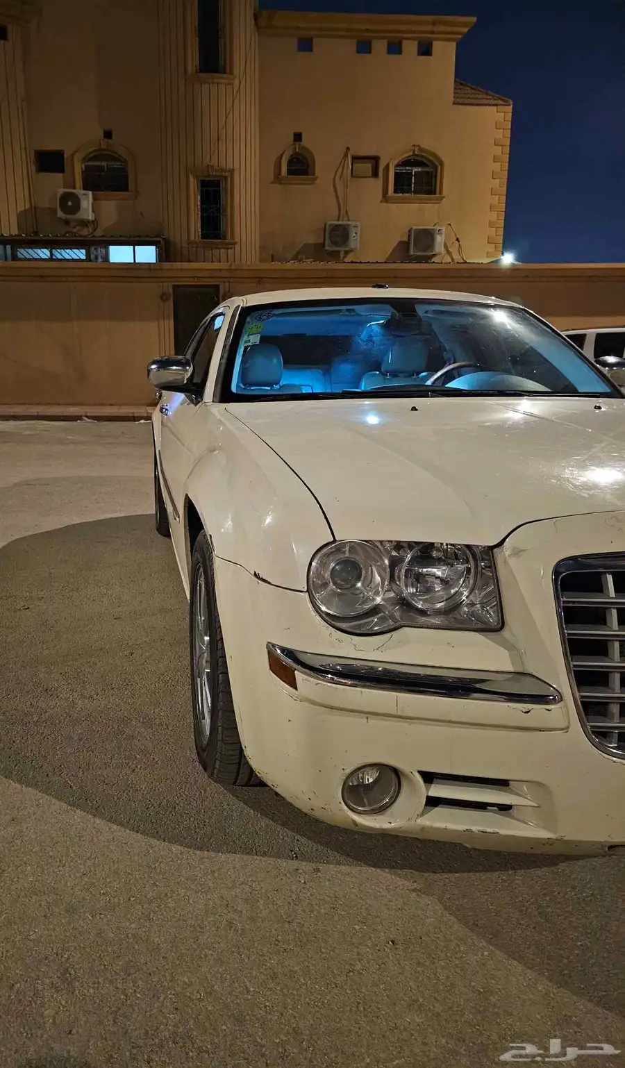 كرايزلر C300 2008 4