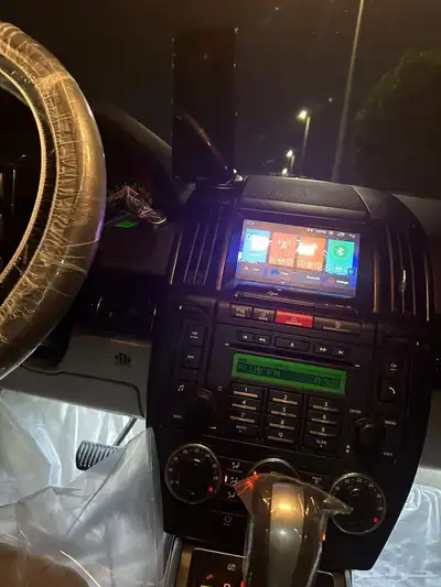 لاند روفر LandRover LR2 للبيع مستعجل او تشليح تم تنزيل الحد 16