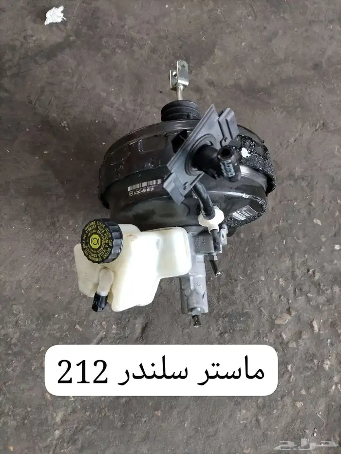 قطع غيار مرسيدس مستخدم وارد ممشى بسيط للاستفسار 16